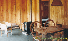 Ampliar Fotos - Caba&ntilde;as y Restaurante a orillas del R&iacute;o Espol&oacute;n - Patagonia Chile 